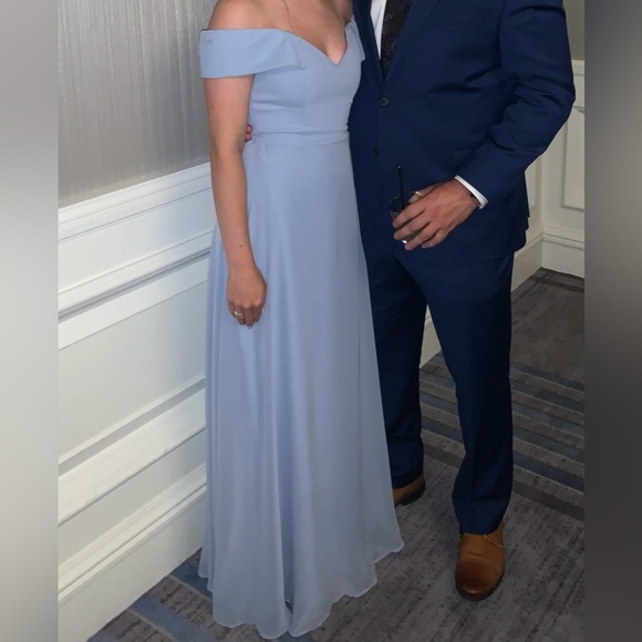 Bella Bridesmaid Size 2-R Chiffon Off Shoulder Blue Cloudy Dress - Picture 1 of 4